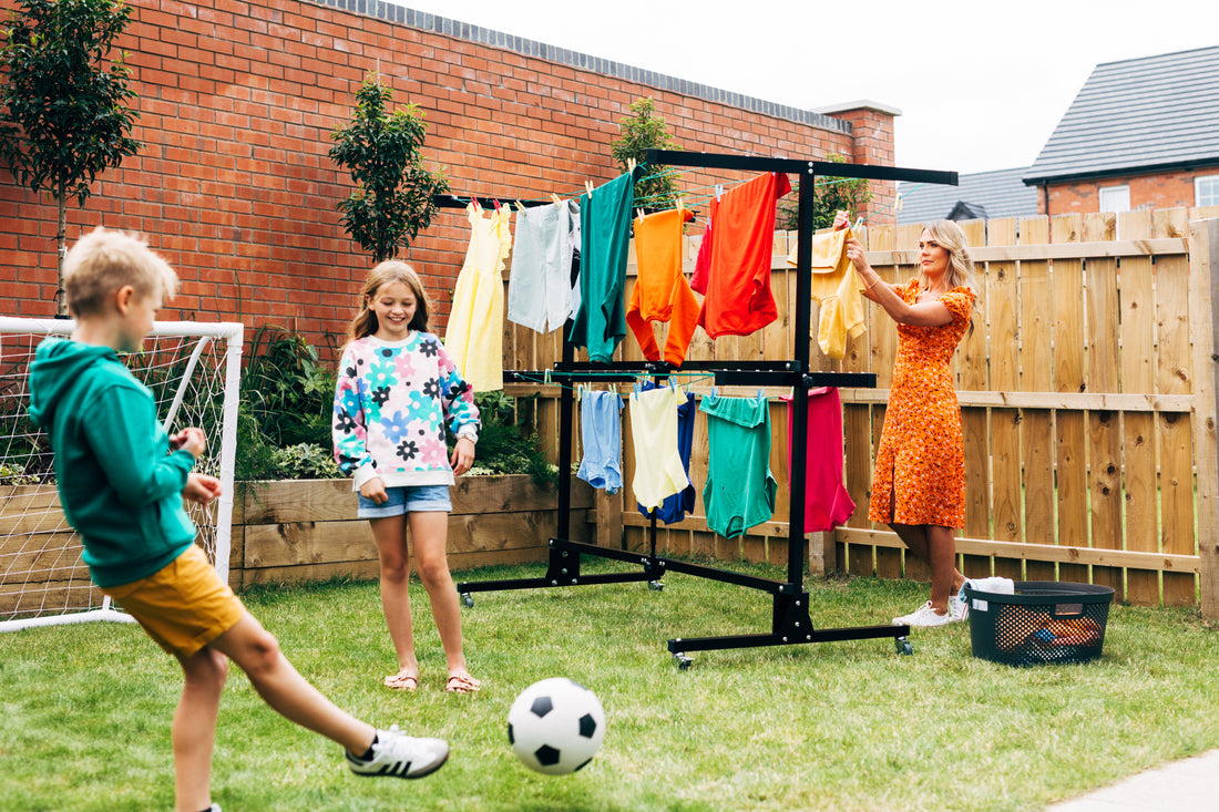 PORTABLE AND RETRACTABLE WASHING LINE (HEAVY DUTY)